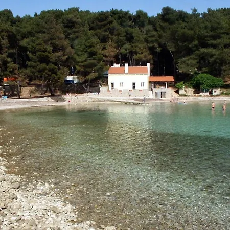Apartment With A Parking Space Punta Kriza, Cres - 18644 Nerezine