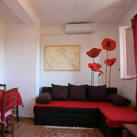 With A Parking Space Punta Kriza, Cres - 18644 Apartment Nerezine